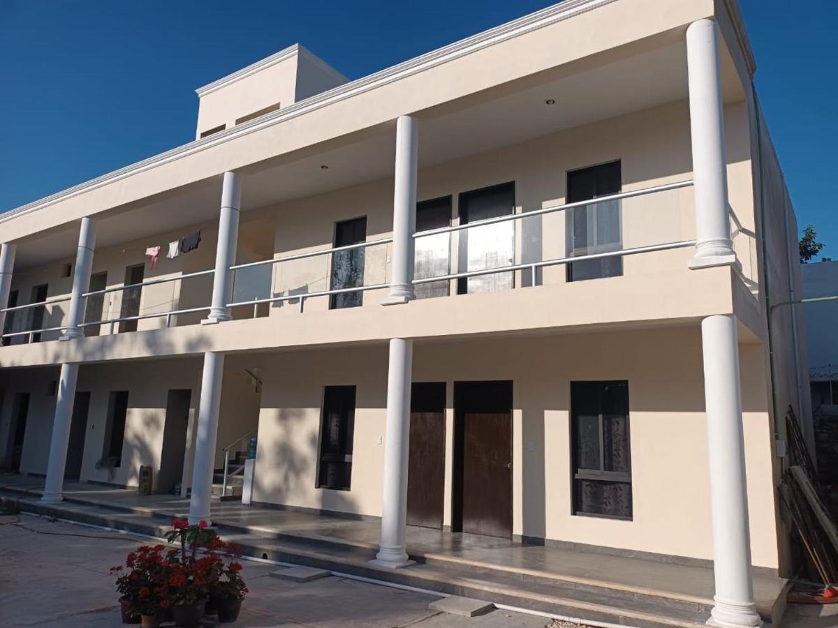 Hotel & Hostal 230 Βαγιαδολίδ Εξωτερικό φωτογραφία