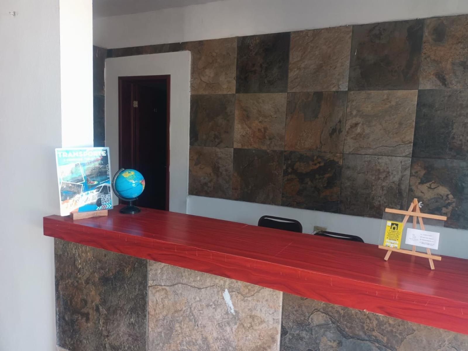 Hotel & Hostal 230 Βαγιαδολίδ Εξωτερικό φωτογραφία
